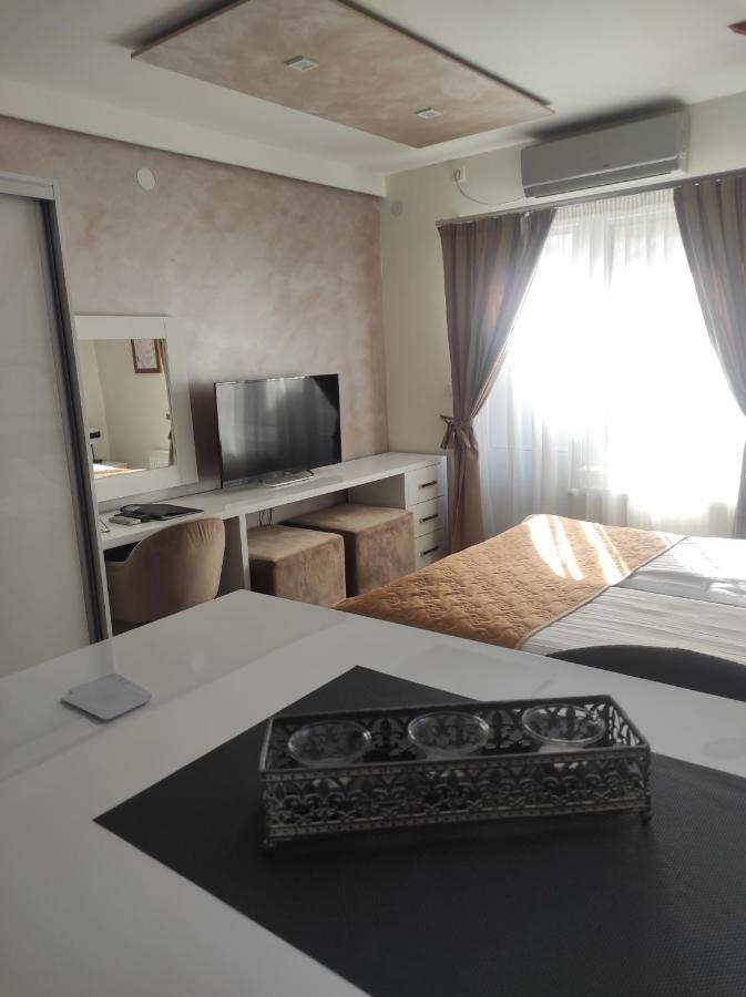 Prima Lux Apartments & StudioNi エクステリア 写真