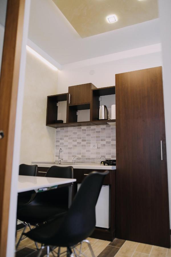 Prima Lux Apartments & StudioNi エクステリア 写真