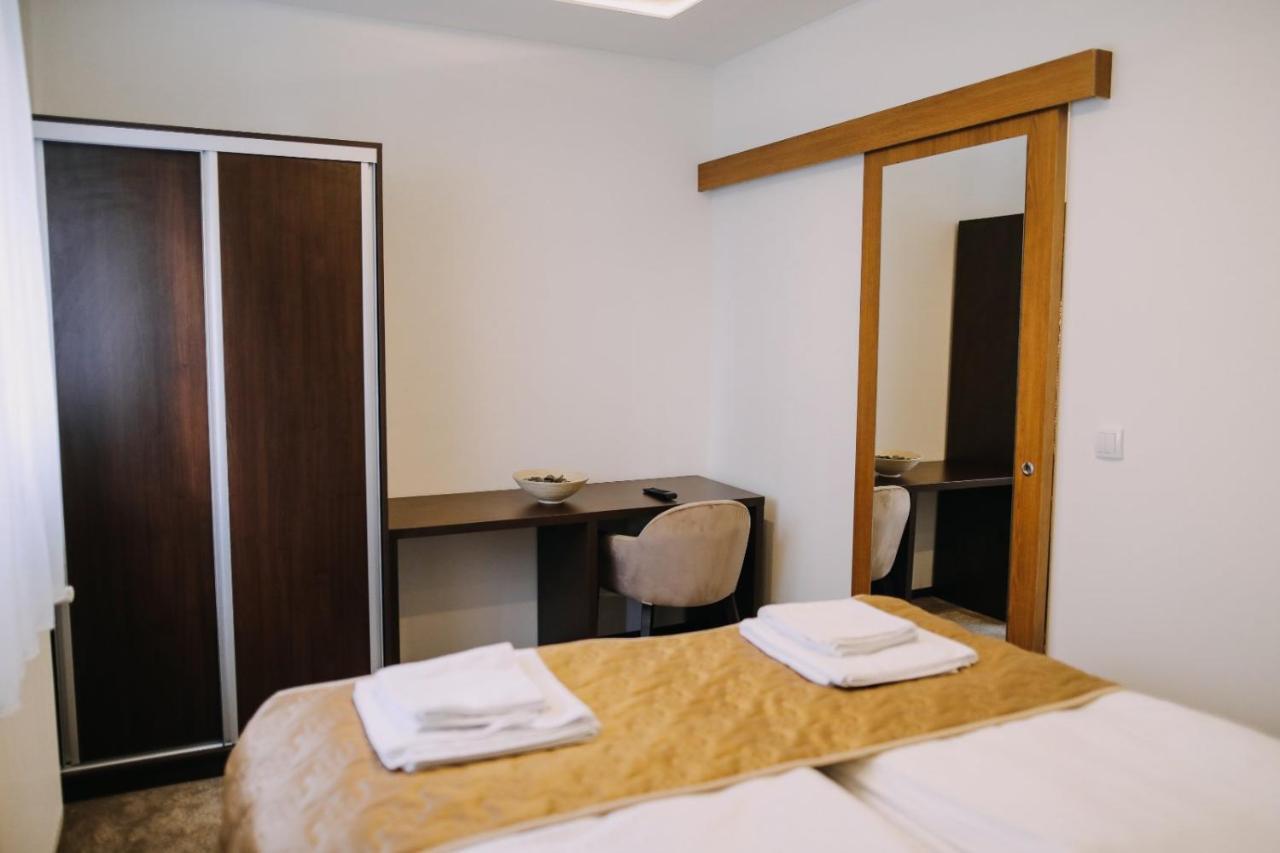 Prima Lux Apartments & StudioNi エクステリア 写真