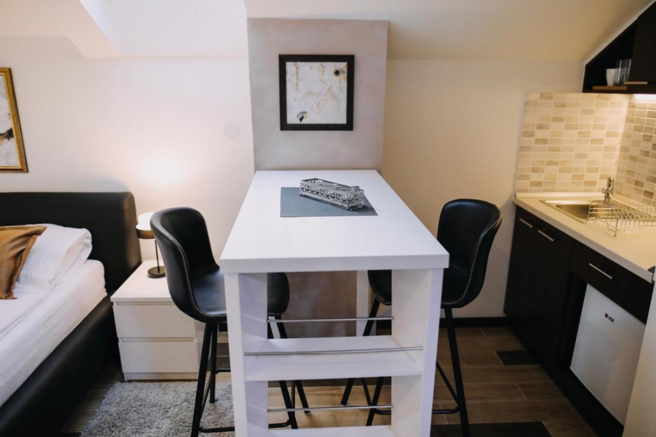 Prima Lux Apartments & StudioNi エクステリア 写真